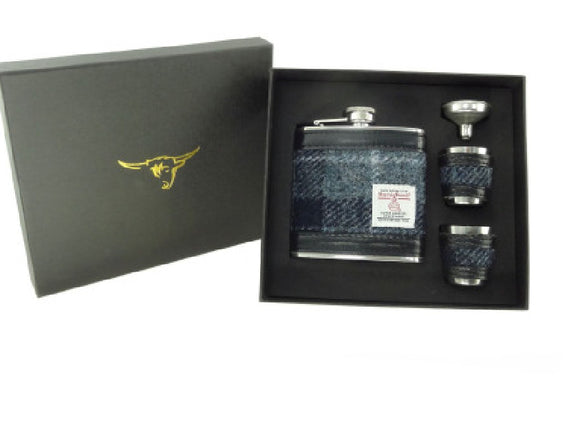 6oz Harris Tweed Hip Flask Gift Set in Gift Box in Grey / Black Tartan