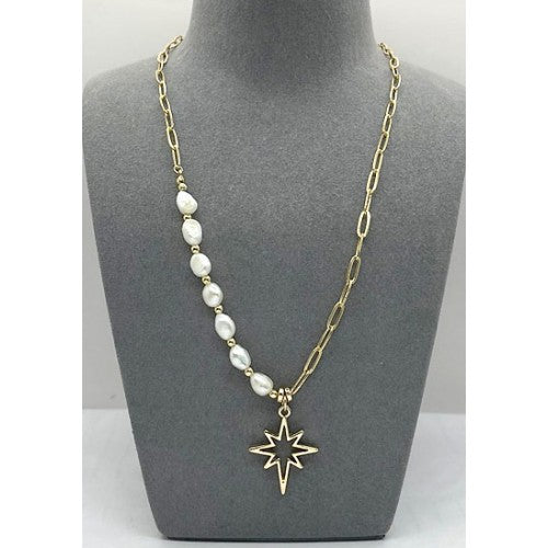Necklace: Mixed With Pearl Box Chain Star Pendant (Gold/Ivory)