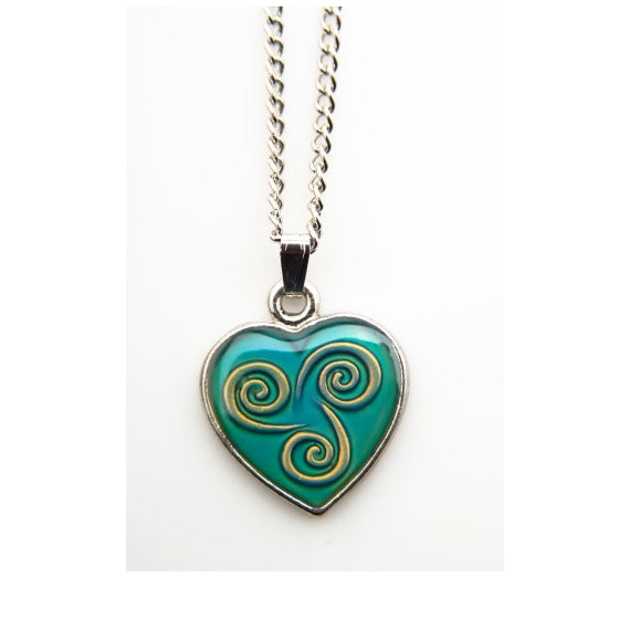 Mood Necklace Celtic Trisk Heart